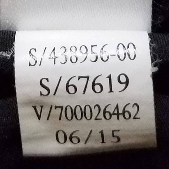 Athleta Stretch-in Skort in Black with Zippered Pockets - Picture 8 of 10